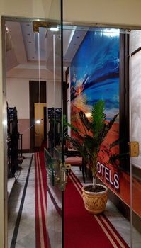 Paradise Boutique 2*